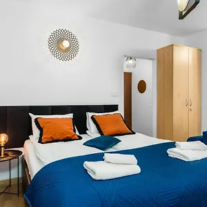 https://sleepway-apartment-modern-dream.poznan-hotels.com